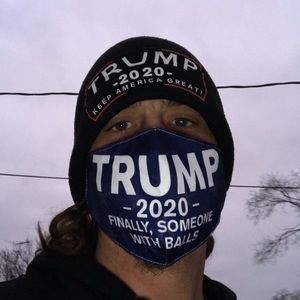 Meet your Posher, Zach